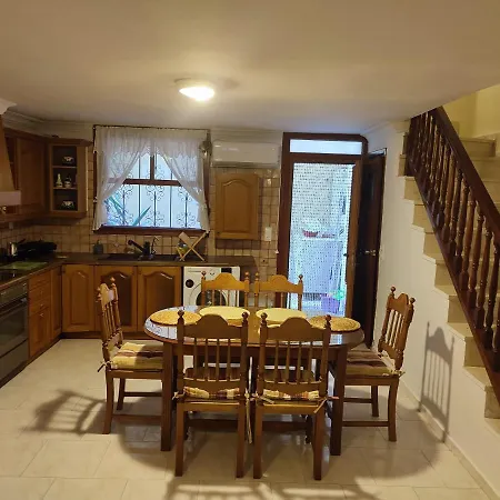 Captain's Mermaid Houses, Apartment Karpathos Town (Pigadia)