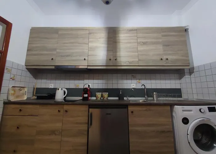 Captain's Mermaid Houses, Kárpatos