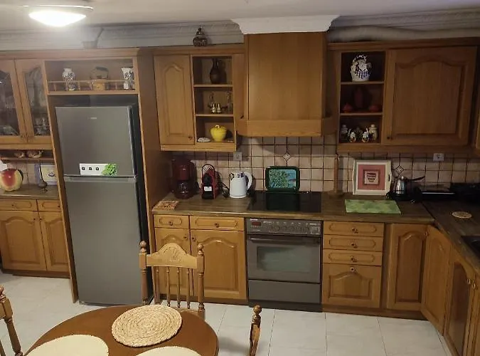 Captain's Mermaid Houses, Kárpatos