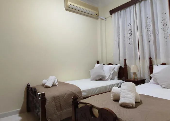 Captain's Mermaid Houses, Kárpatos