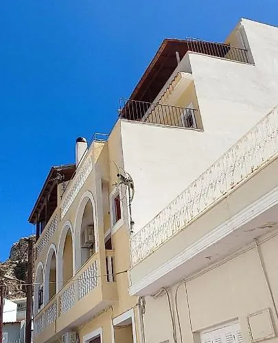 Captain's Mermaid Houses, Cárpatos